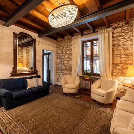 Villa Ada Неграр Екстериор снимка